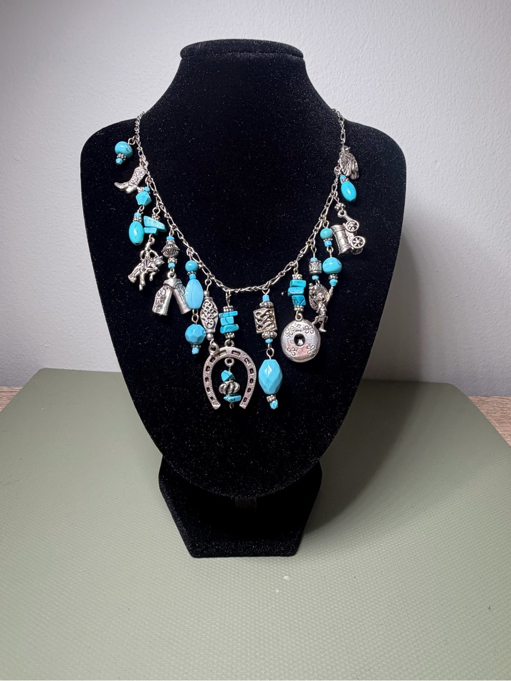 Vintage Style Mexican Western Charm Necklace, Antique Silver Tone Sombrero & Cow